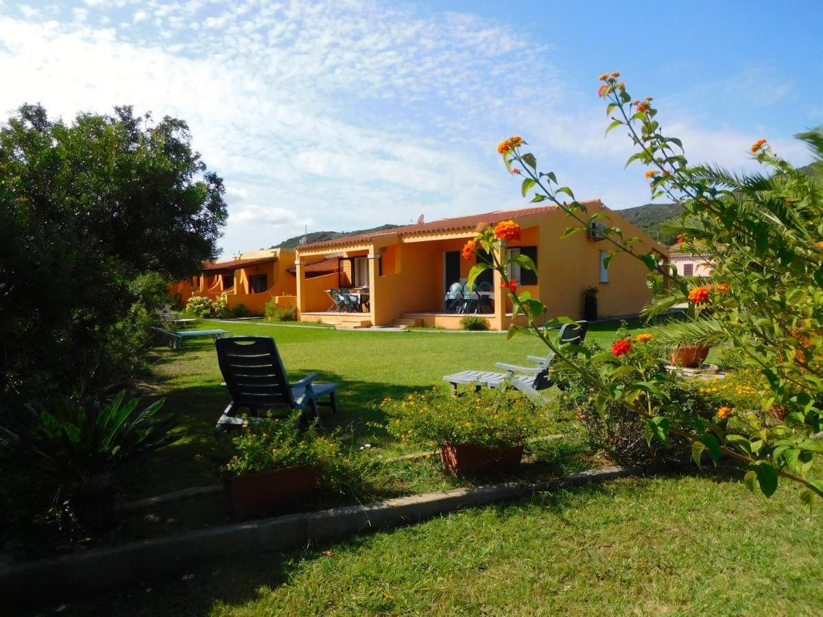 Residence La Pineta Budoni Luaran gambar